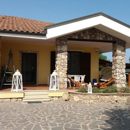 Crisam Bed and Breakfast Sabaudia Εξωτερικό φωτογραφία